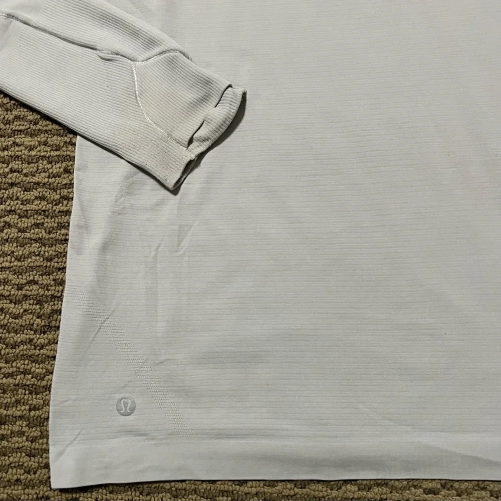 Lululemon Swiftly Tech Shirt Long Sleeve‎ Sports Gray Size 6